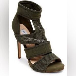 Steve Madden Olive Green Strappy Mesh Heels – 5” Stiletto sandals Sz 8.5